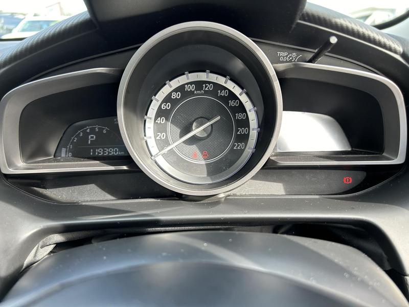 2016 Mazda 2 HATCH GLX 1.5 6AT